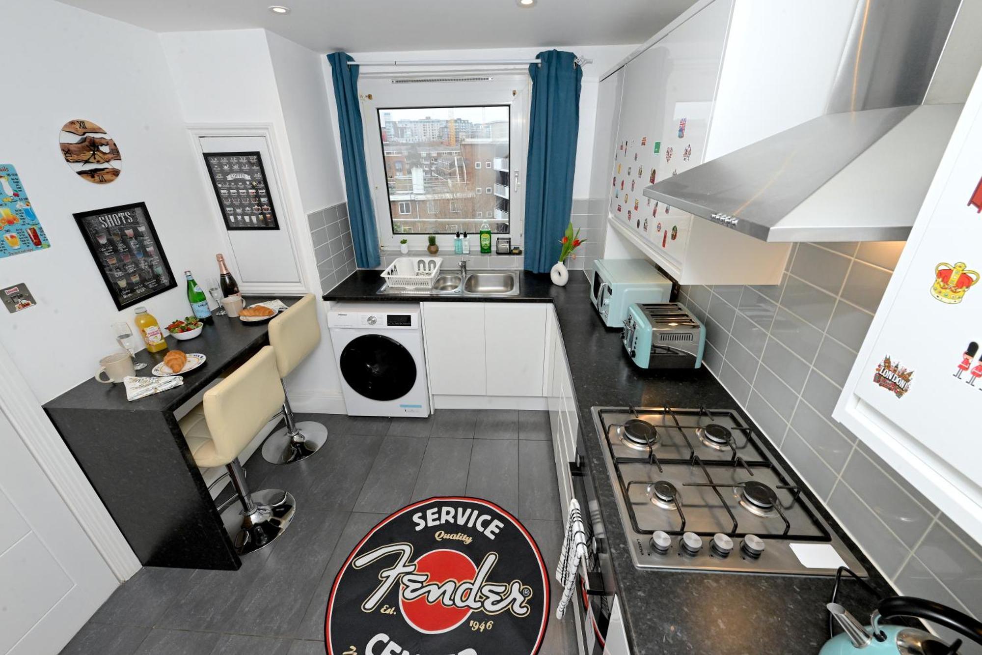 Superb 4 Bedroom Flat In The Heart Of Camden Town Londres Exterior foto